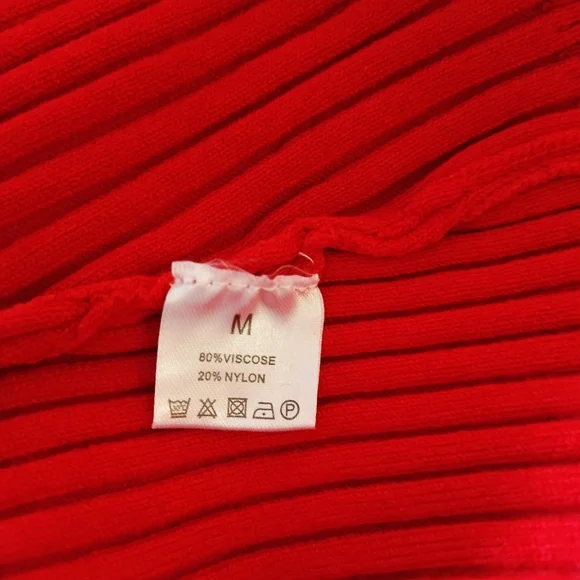 Women's Knit Ribbed Sleeveless Turtleneck In Poppy Red Size Medium - Picture 9 of 9